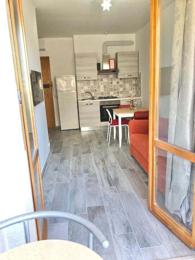 Vita Marina Appartement Porto SantʼElpidio Buitenkant foto