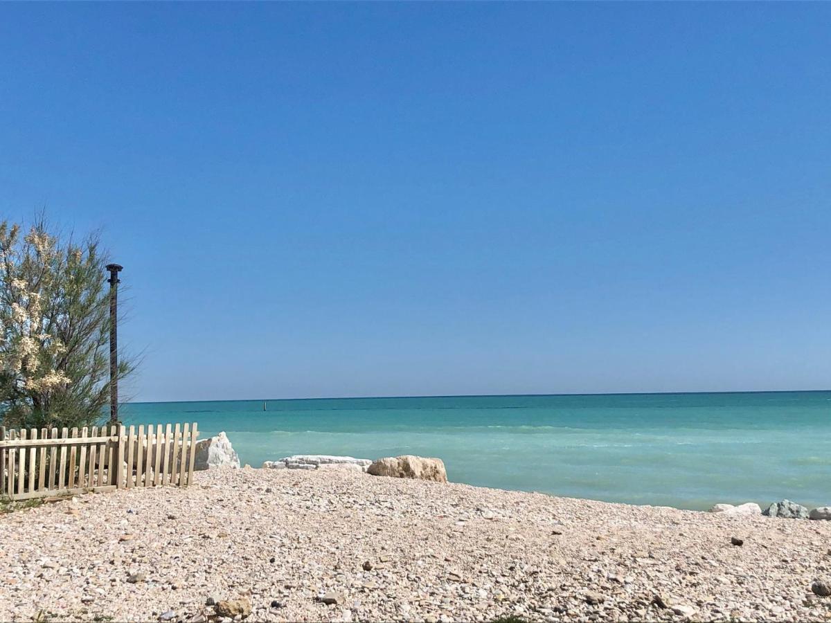 Vita Marina Appartement Porto SantʼElpidio Buitenkant foto