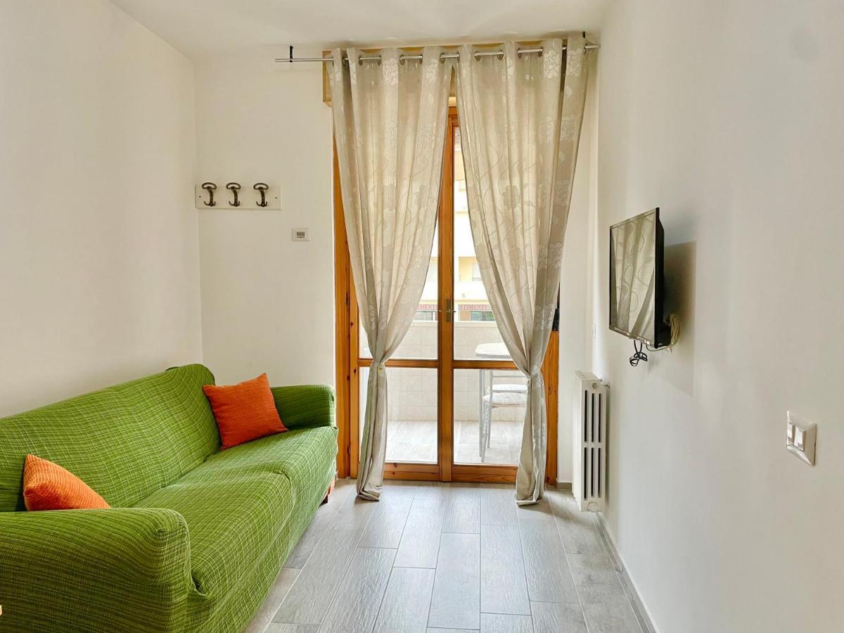 Vita Marina Appartement Porto SantʼElpidio Buitenkant foto